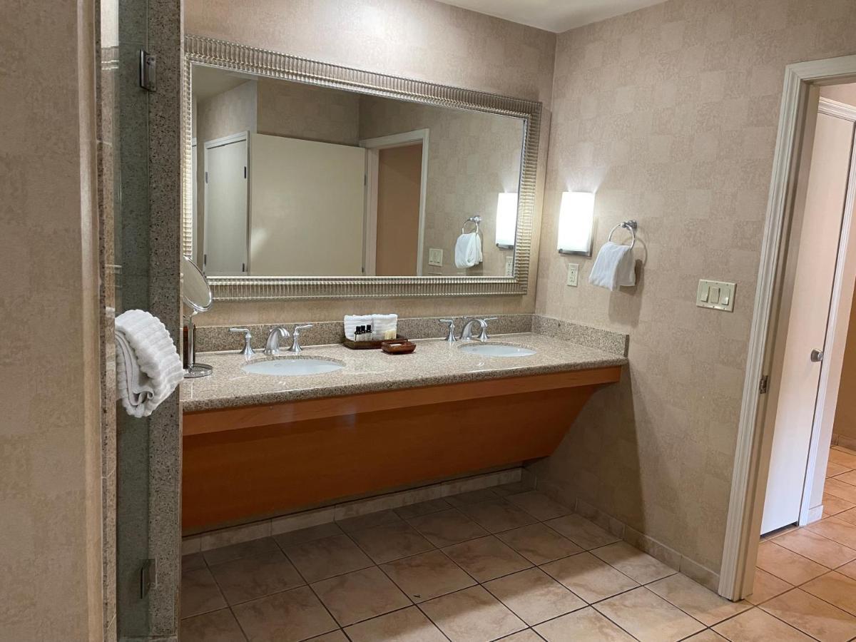 The Platinum Hotel & Spa Strip View Suite Лас Вегас Екстериор снимка